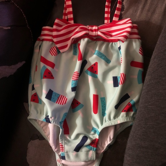 Baby girl bathsuit 3-6month - Picture 2 of 4